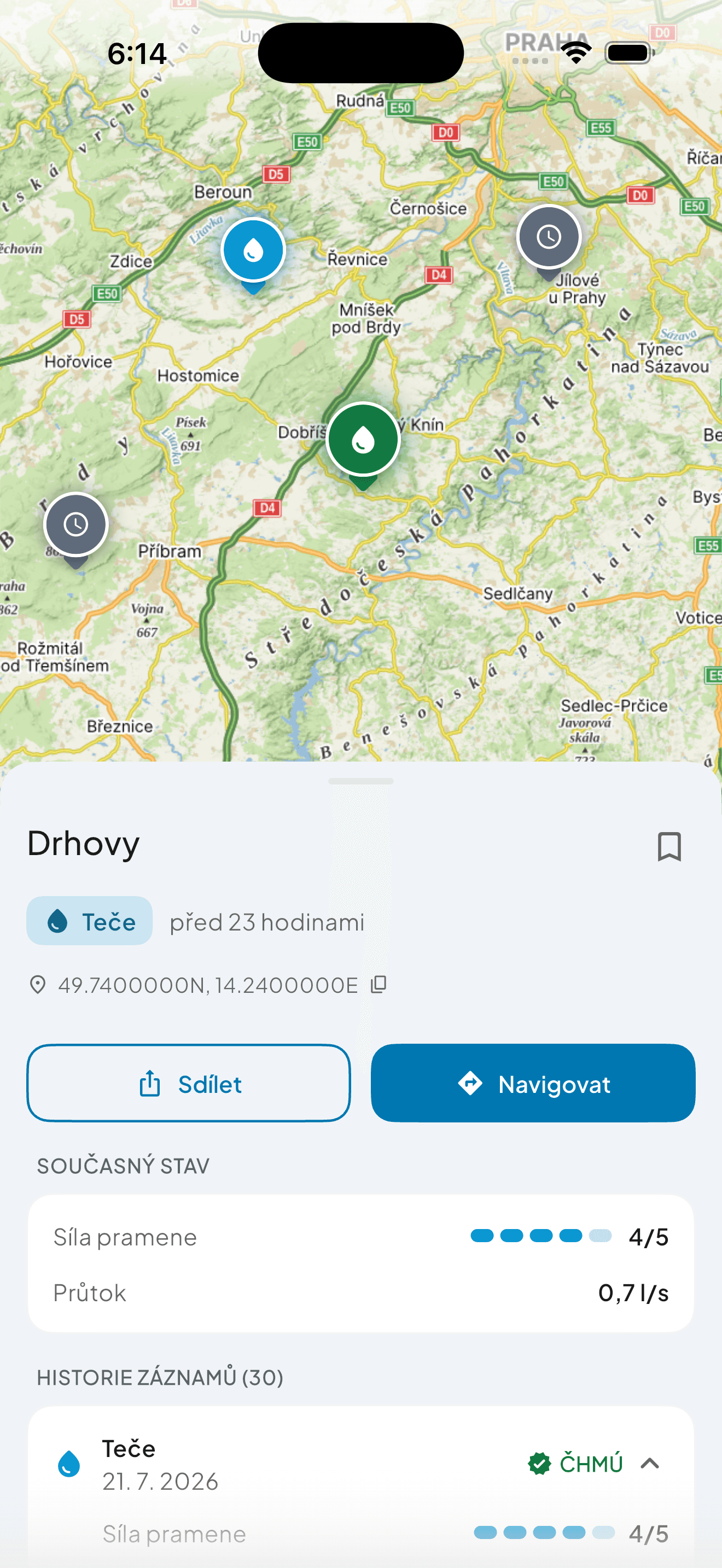 Mapová aplikace – detail místa s aktuálním stavem a historií hlášení