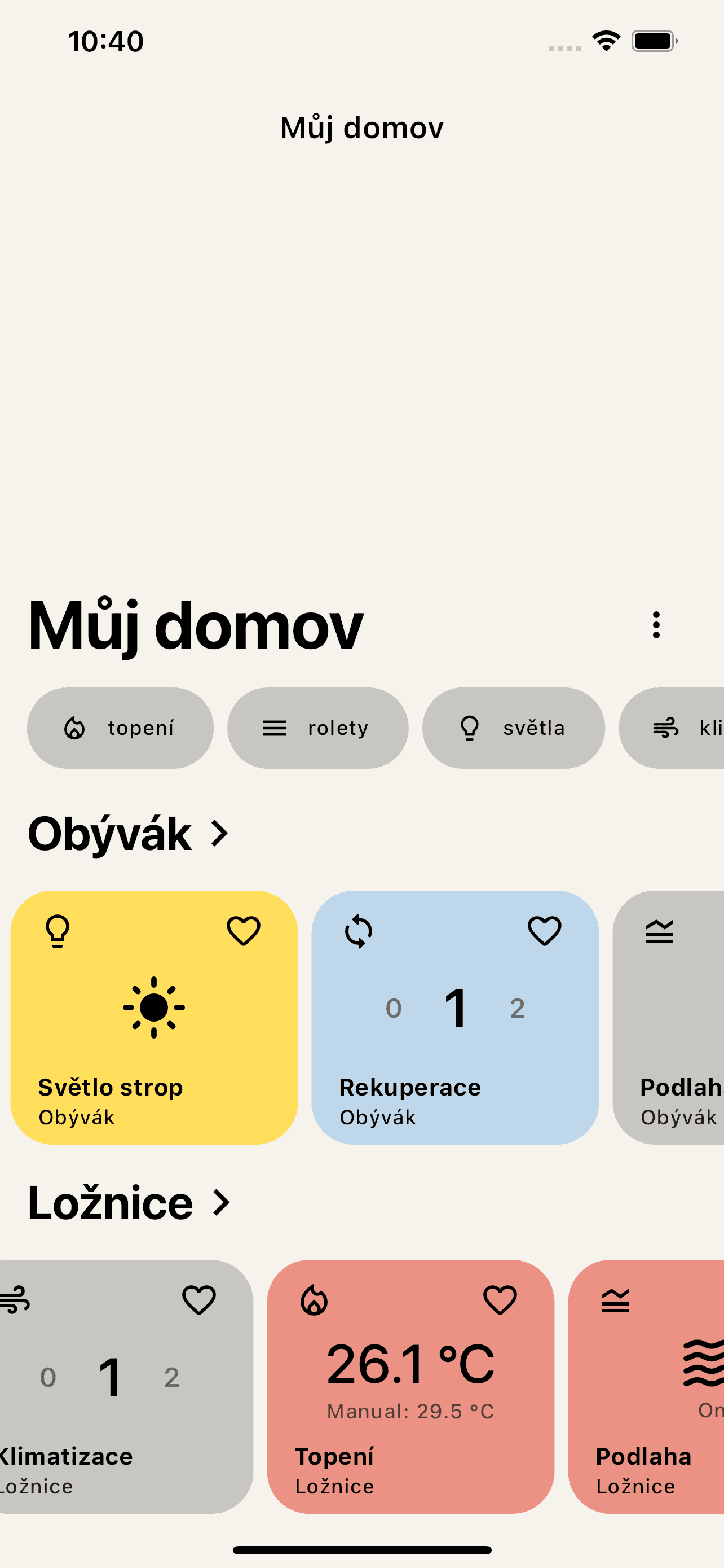 Aplikace pro chytrou domácnost – přehled místností s ovládáním světel, rekuperace a topení